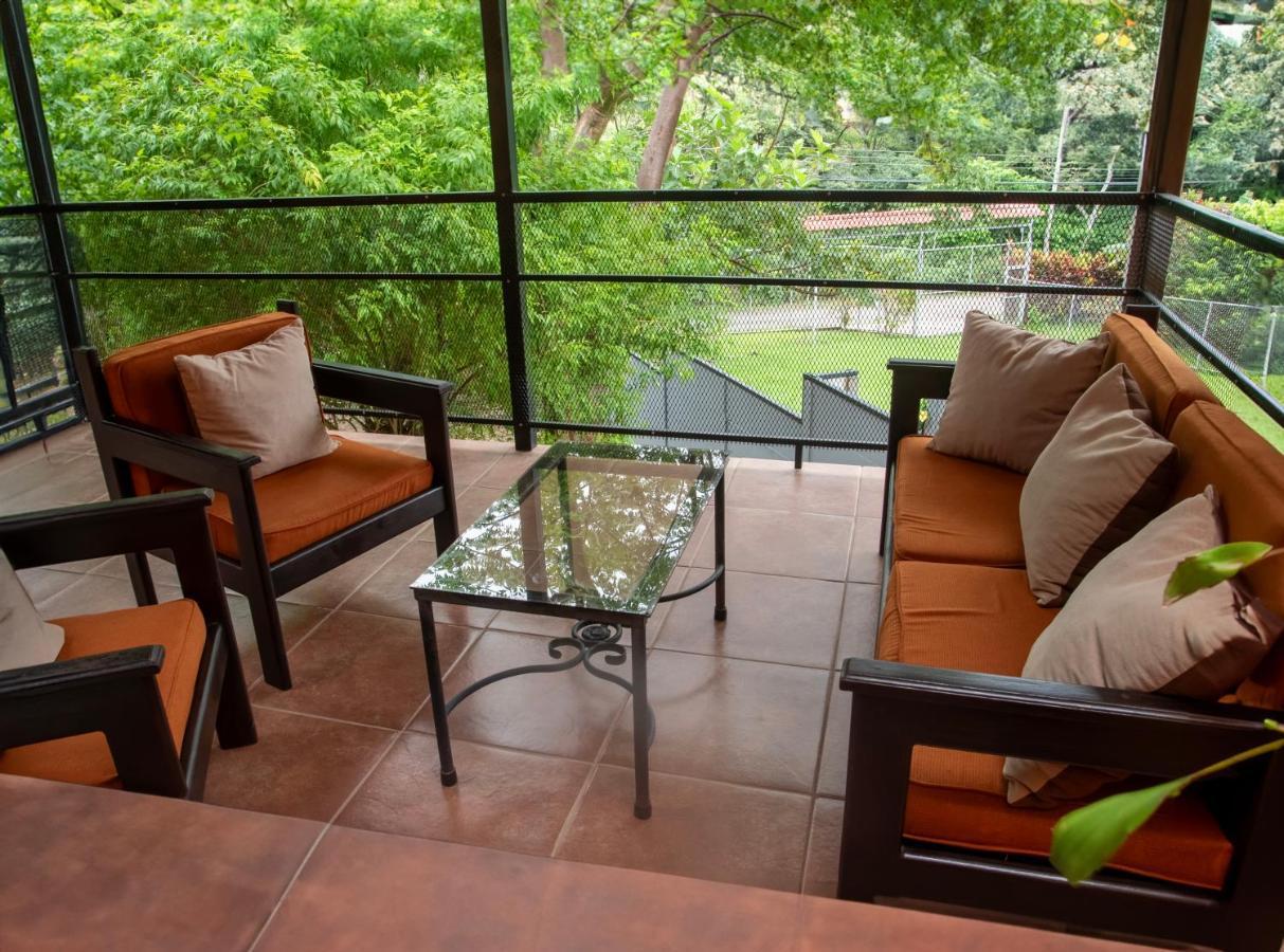 Organic Garden Apartment *